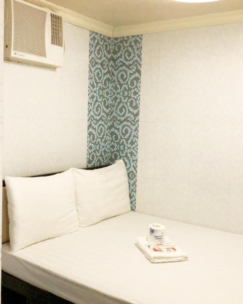 Taj Super Deluxe Hotel Hong Kong Bagian luar foto